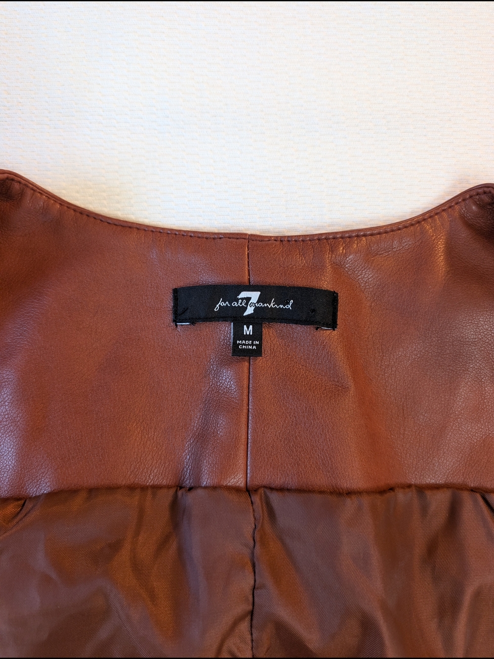 7 For All Mankind Chestnut Faux Leather Vest Size M - Picture 4 of 9